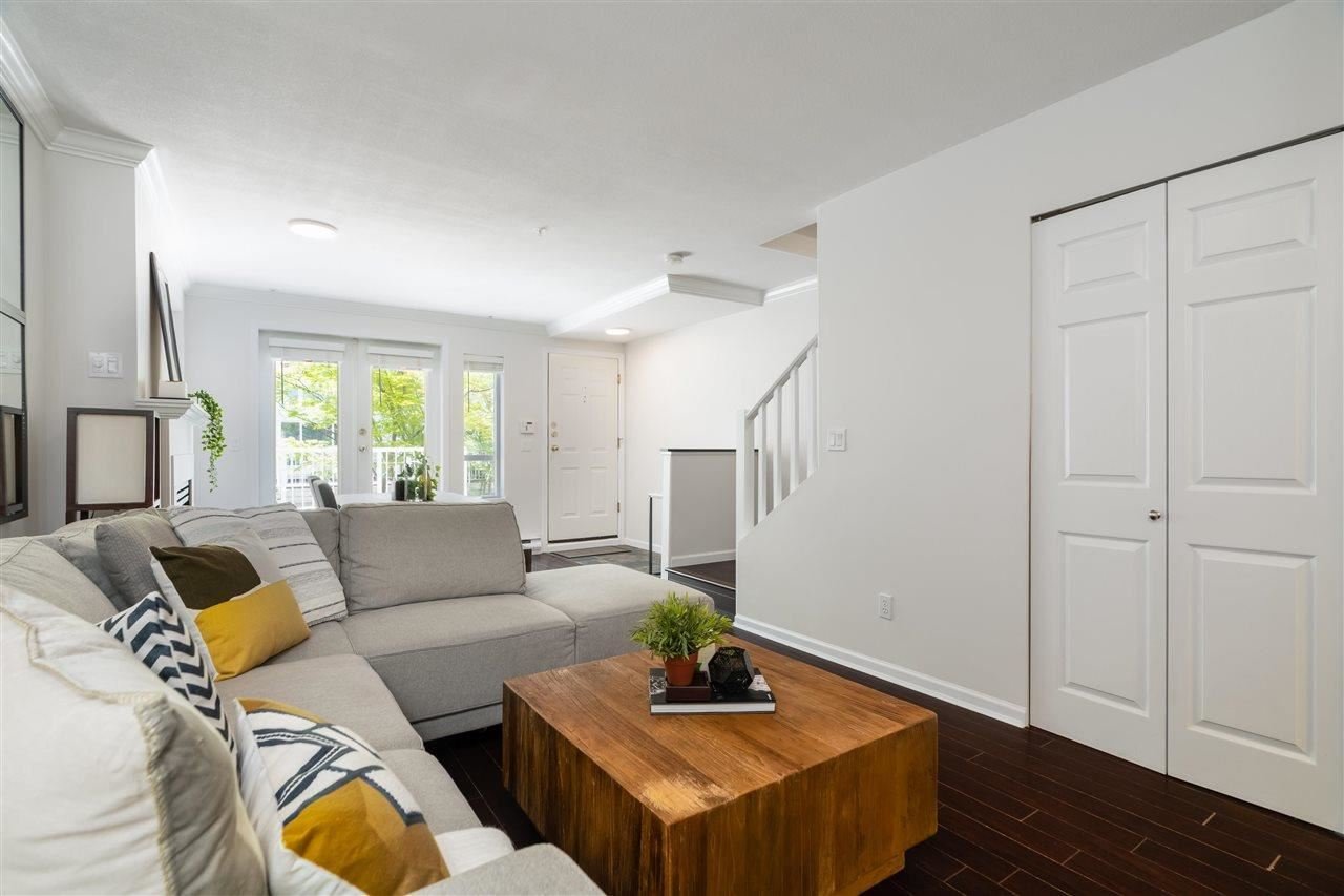 104-6588 Southoaks Cres