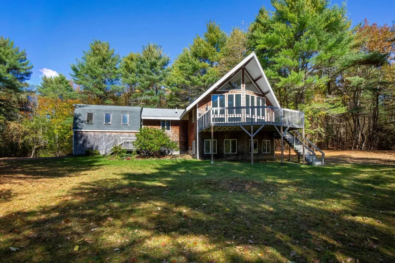 New Listing: 138 Cross Point Road, Edgecomb, ME 04556 – $600,000