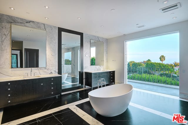 Eminence Azure