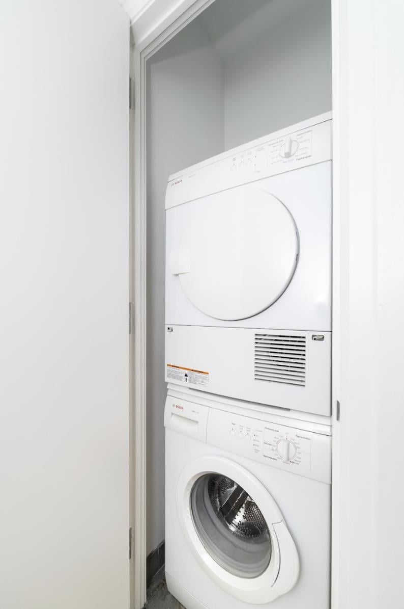 554 West 54th Street, Apt 24-G