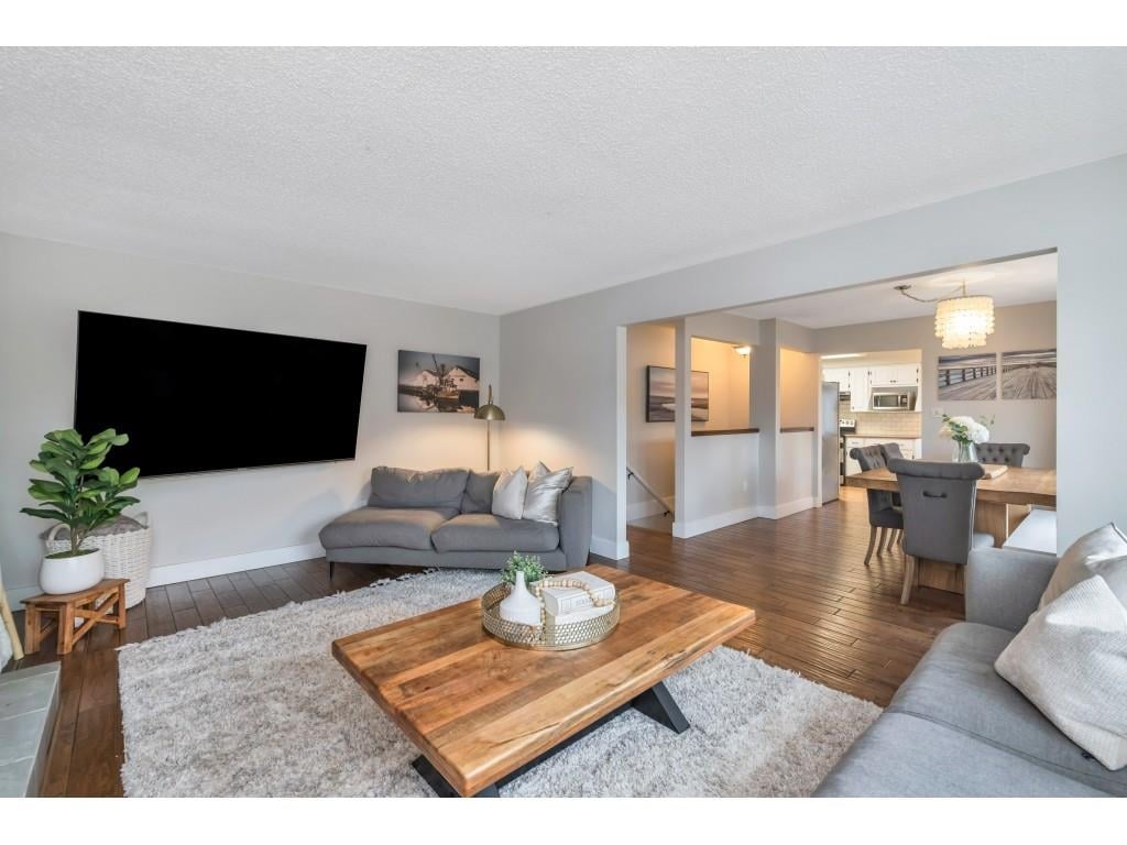 19548 120b Ave
