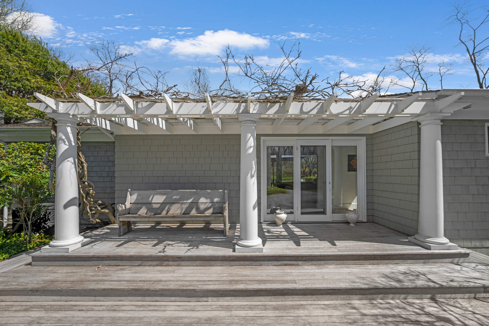A Sleek, Updated Modern in the Heart of Hamptons Horse & Farm Country
