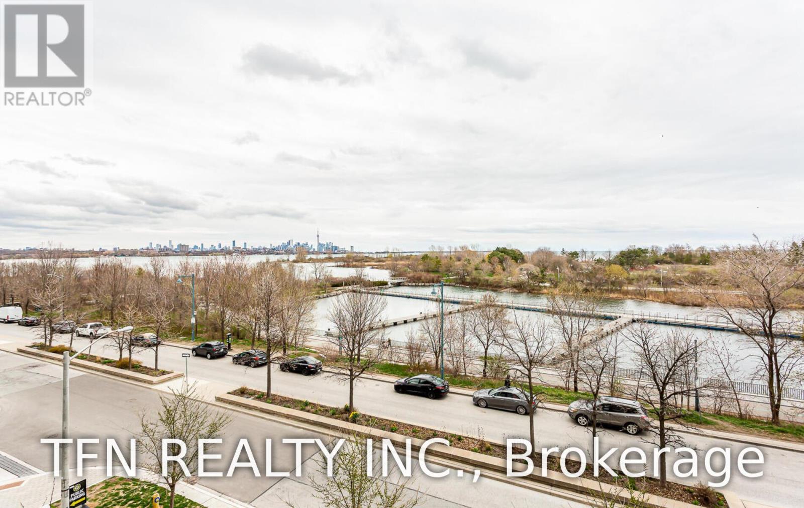 20 Shore Breeze Drive, 211 