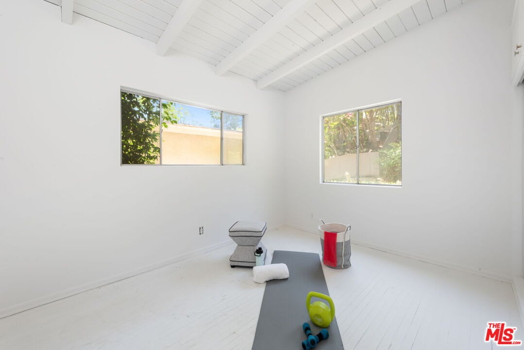 2951 La Castana Dr