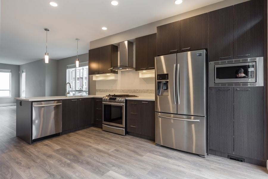 551-4688 Hawk Ln