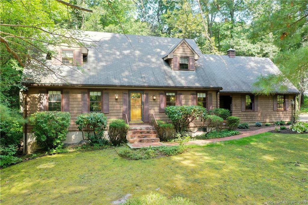 5 Buckboard Ln