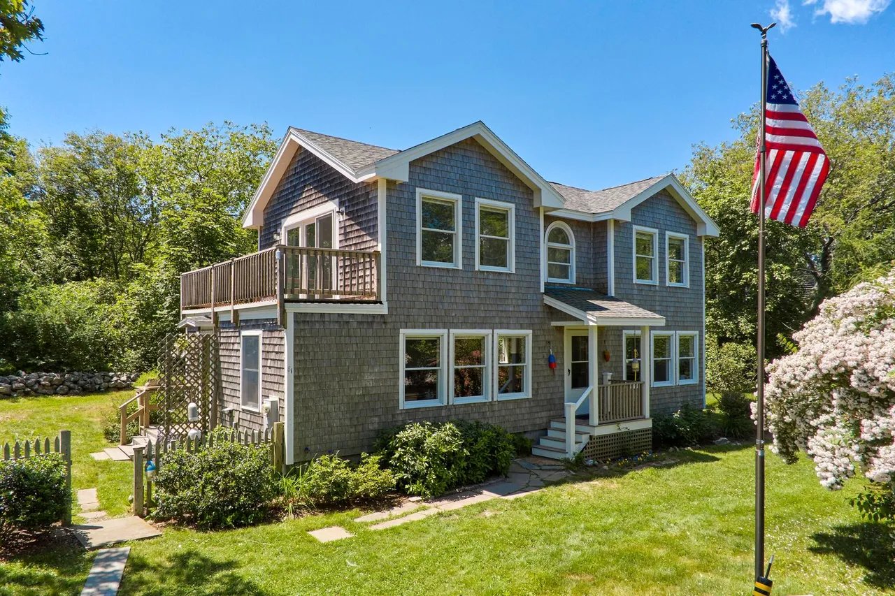 New Listing! 81 Goodwin Road, Kittery, Maine – $875,000