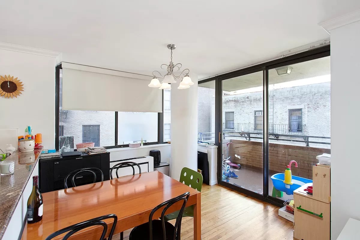 275 West 96th Street Unit: 9D