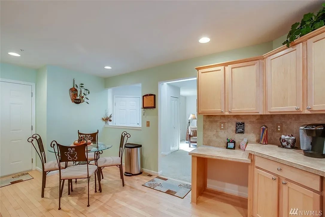 5909 Panorama Dr SE #18-102
