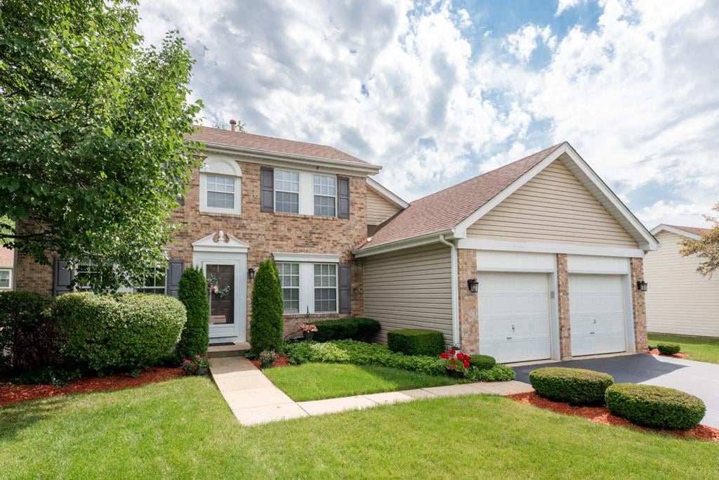 9 Horseshoe Ct