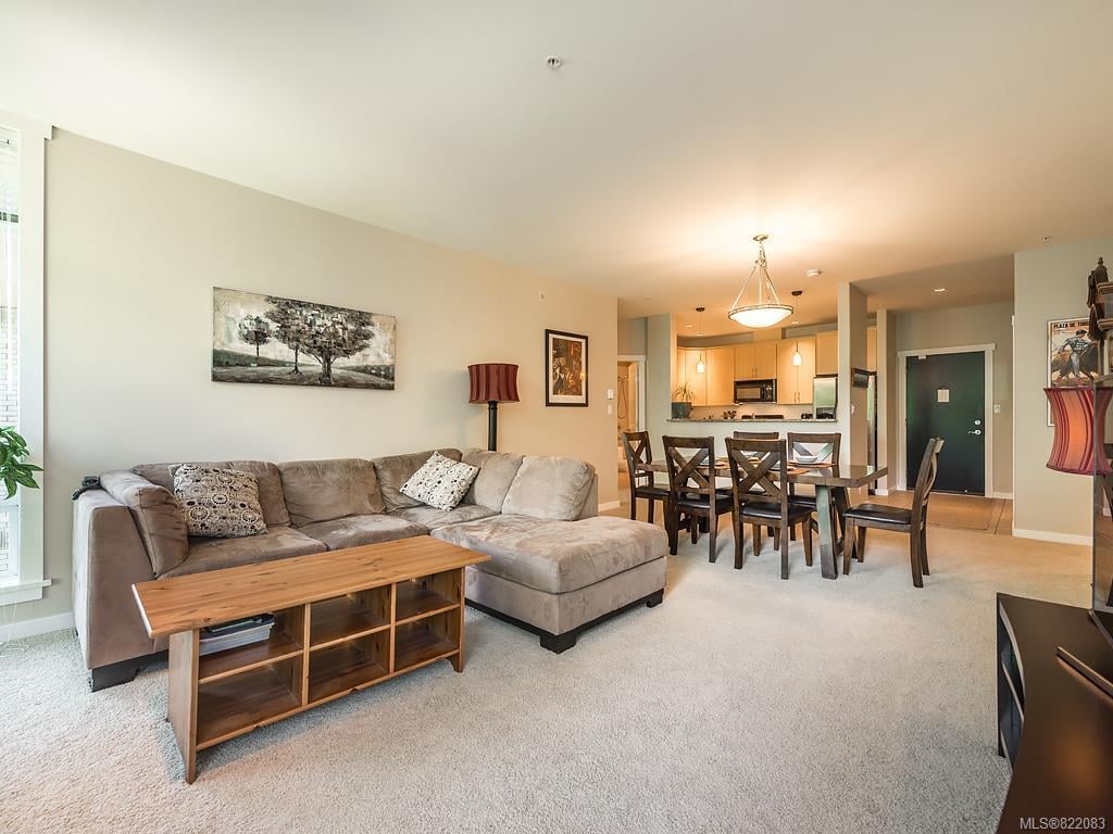 304-330 Waterfront Cres