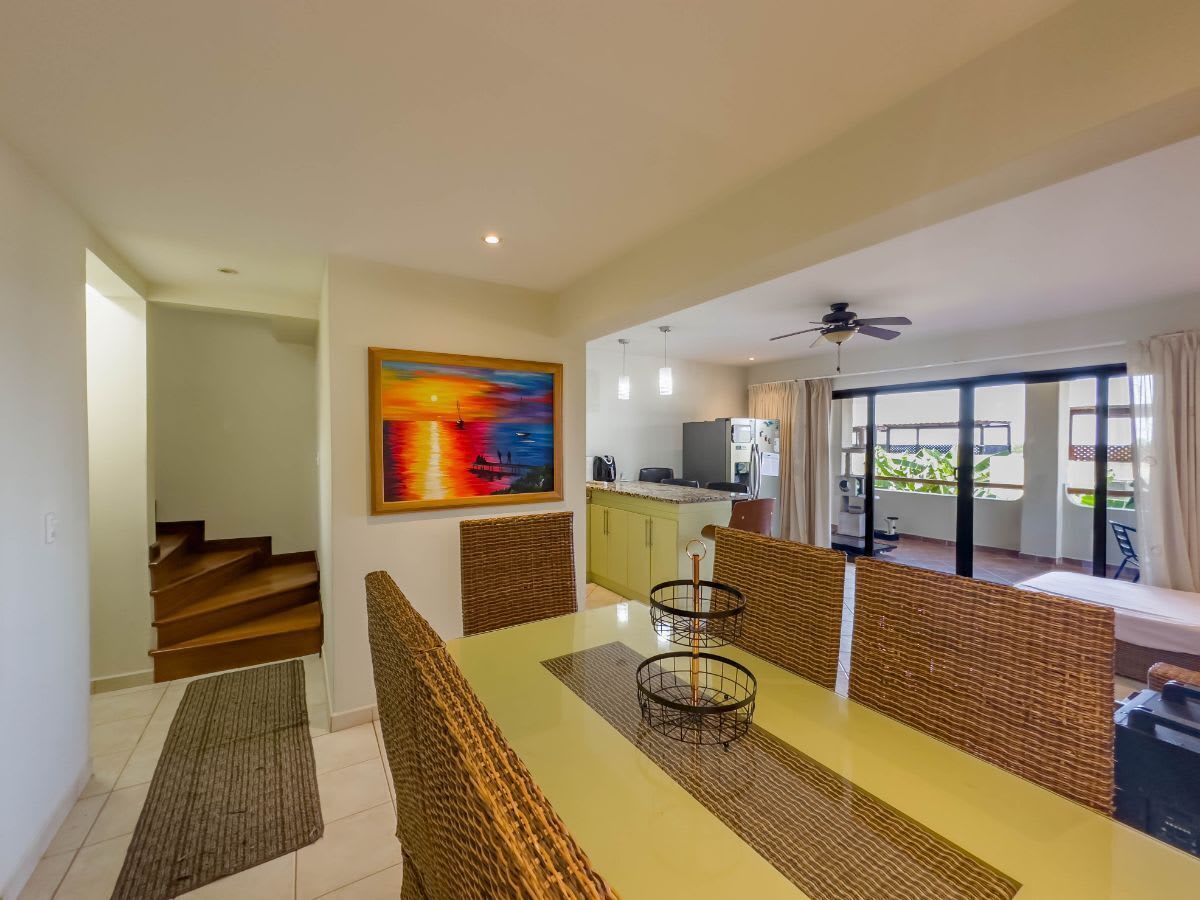 Panoramic Ocean View Townhouse in Playas del Coco