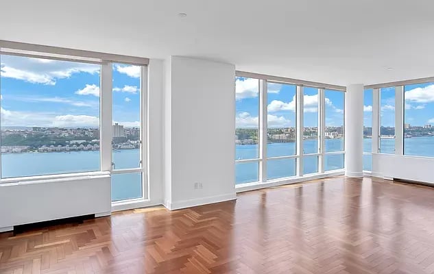 220 Riverside Boulevard Unit: 30A