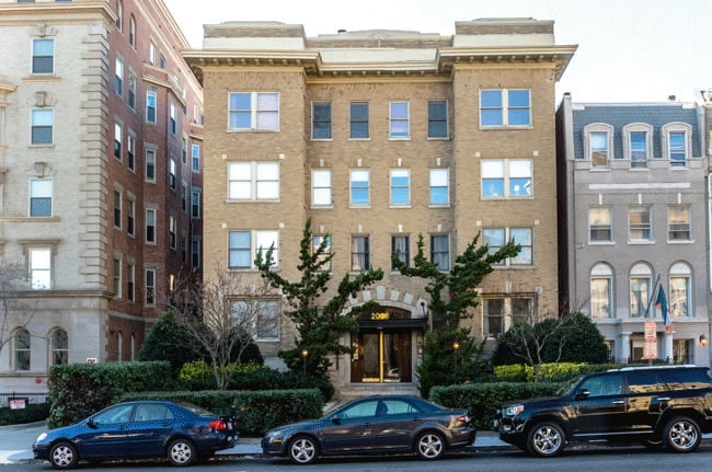 New Listing! 2 Bed/2 BA Condo for $385,000