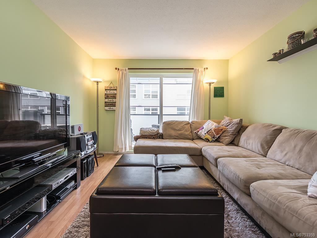 303-827 North Park St