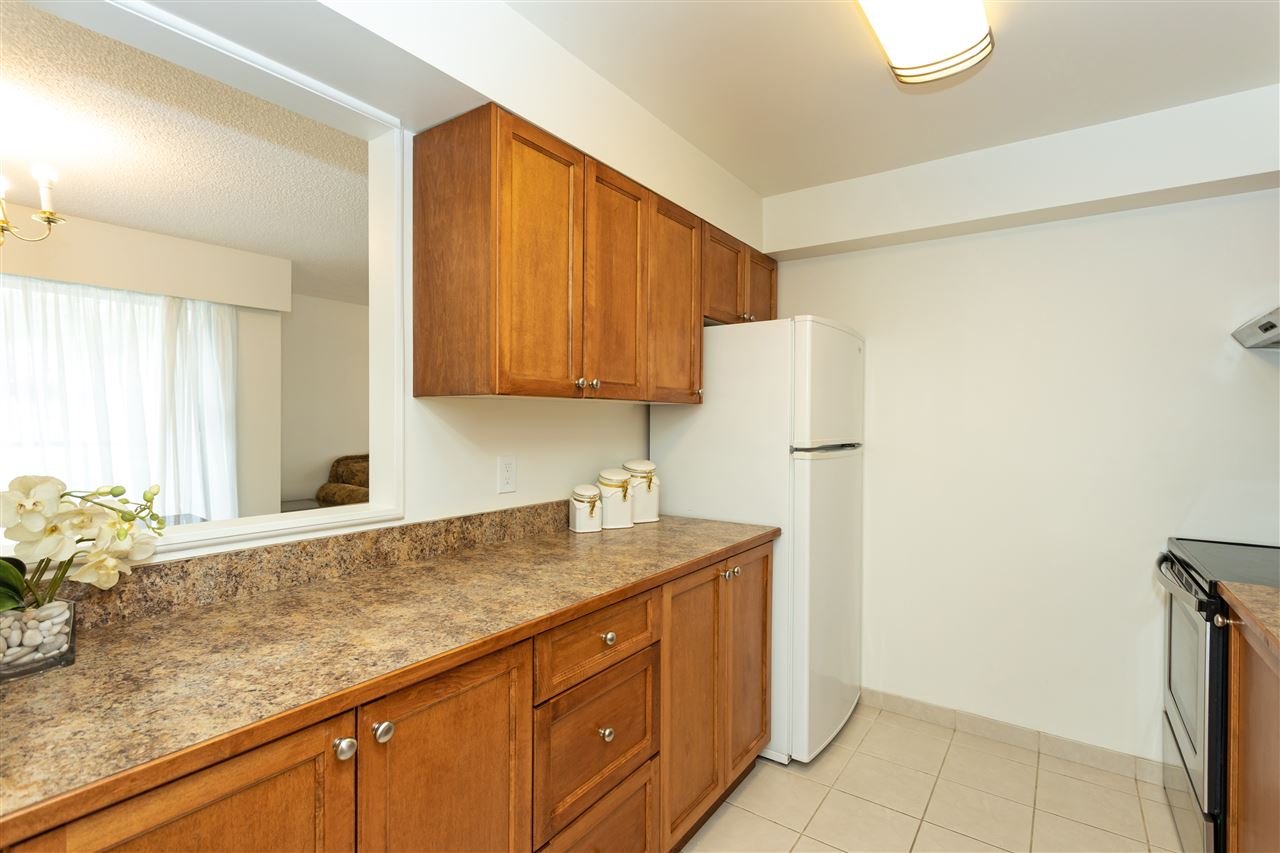 201-1340 Duchess Ave