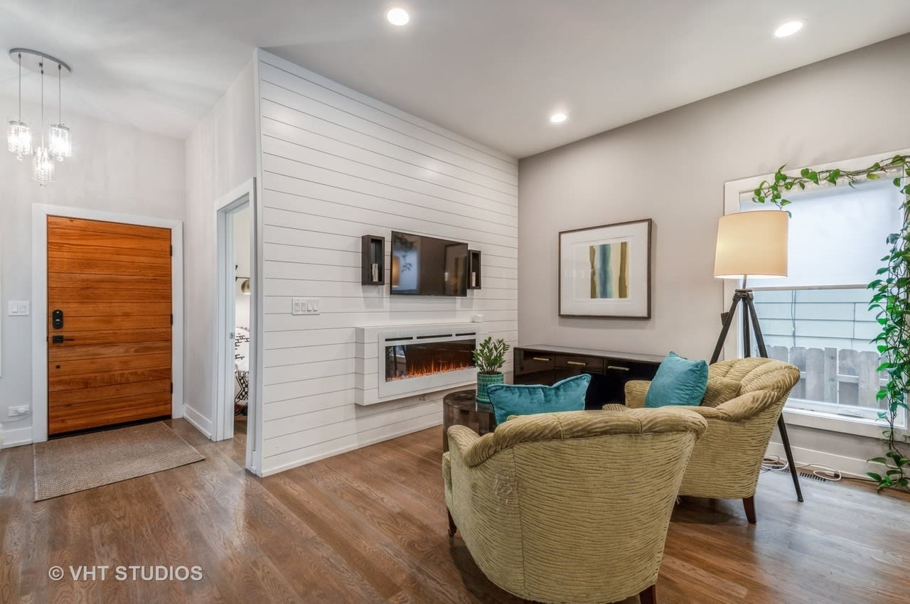 Four Mod Box Homes For Sale in Chicago