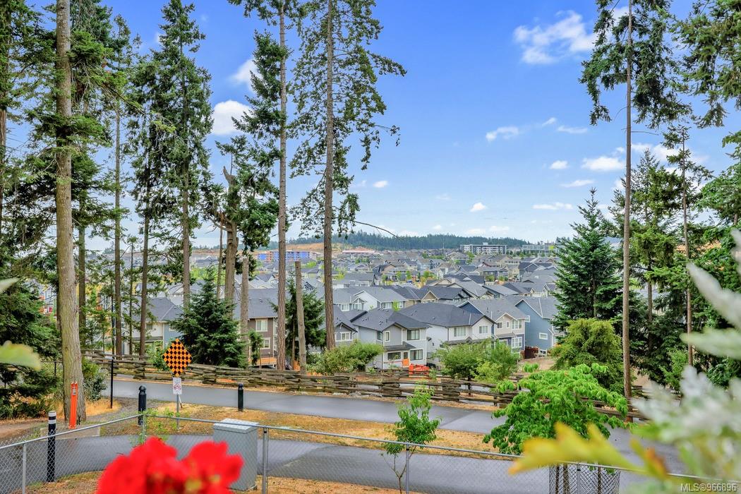 403 Dressler Rd