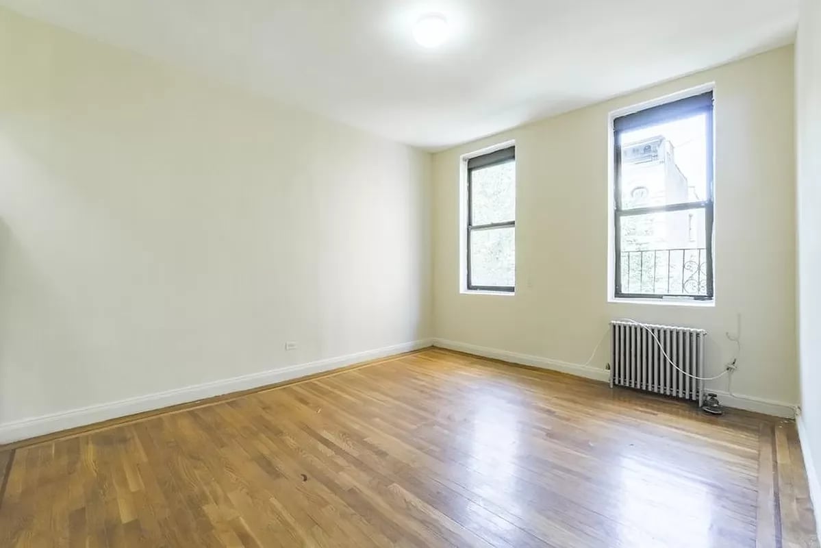348 East 92nd Street Unit: 4C