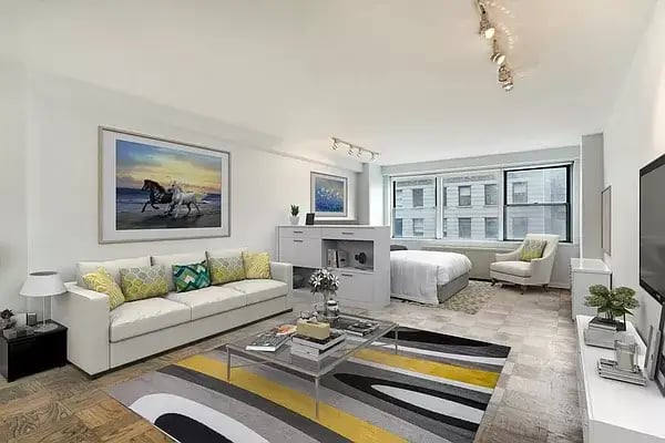 10 West 15th Street Unit: 1126