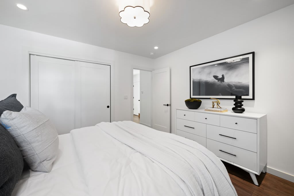 228 Ellsworth