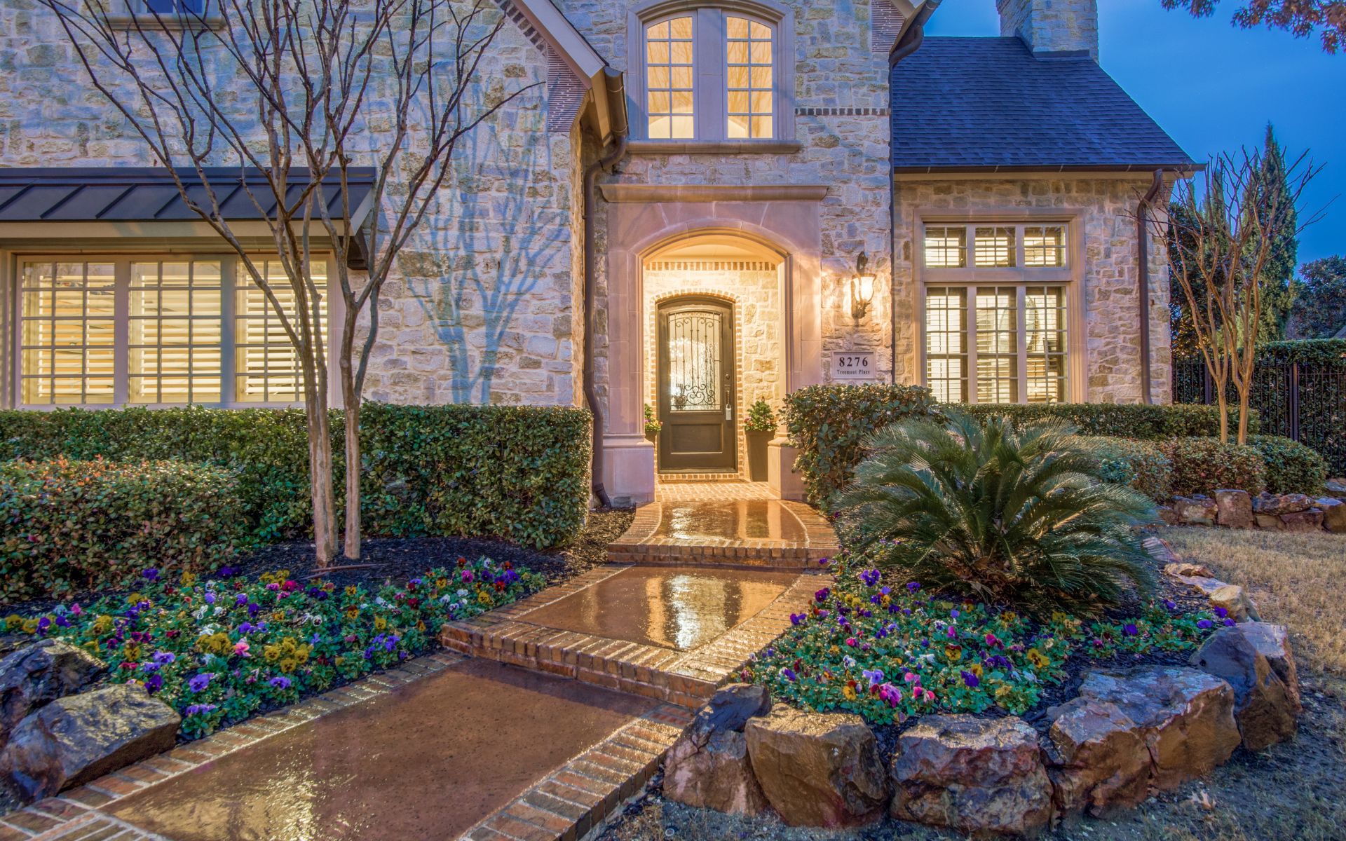 8276 Treemont Place