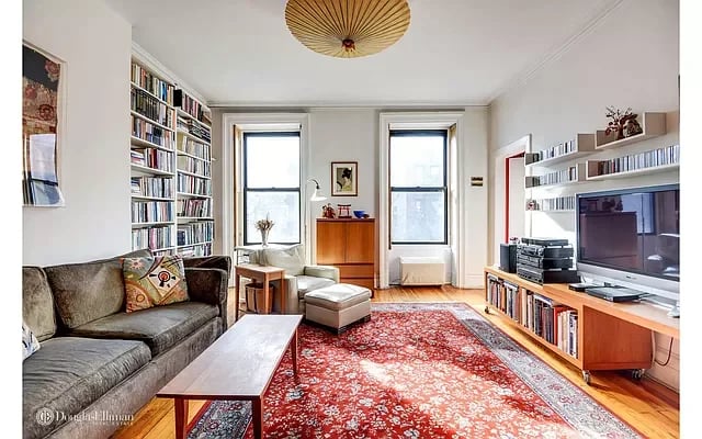 53 Saint Marks Place Unit: 4