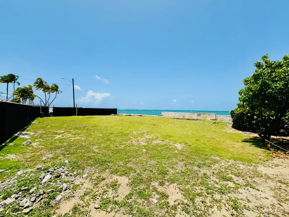 Oceanfront - Land Opportunity 