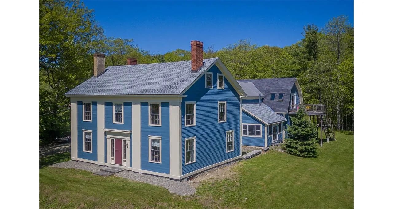 Home For Sale – 409 S Main St, Winterport, Maine 04496