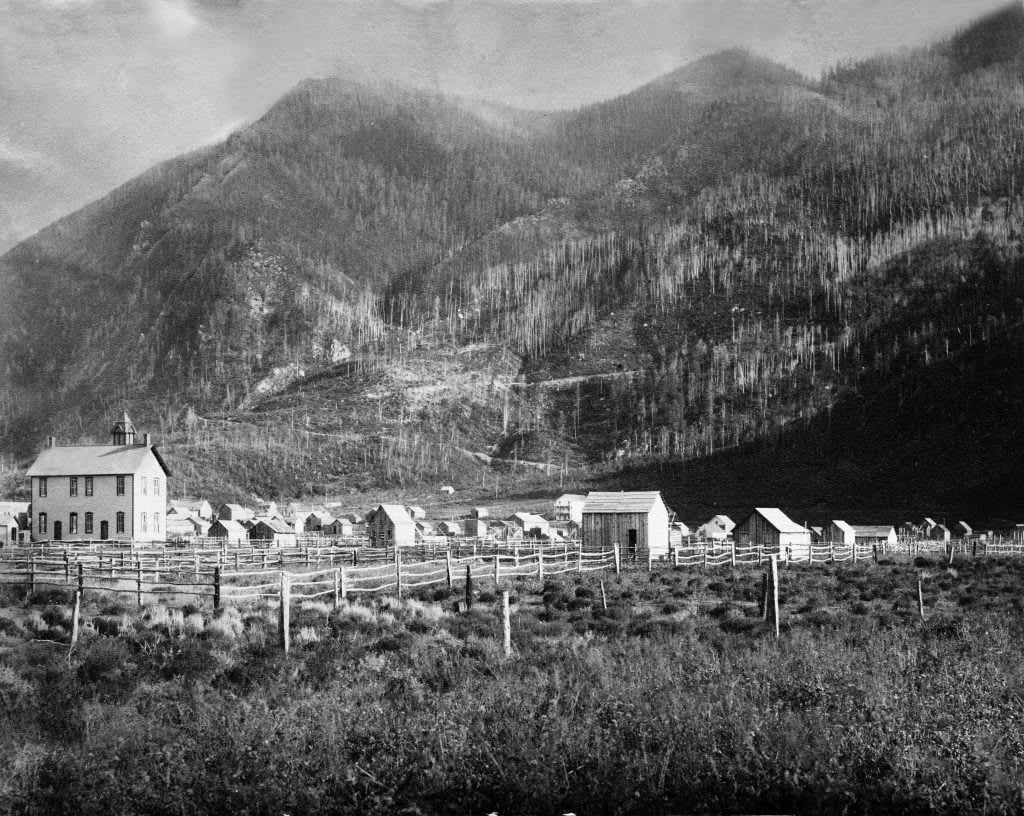 1883: Mysterious Night at Garrison House