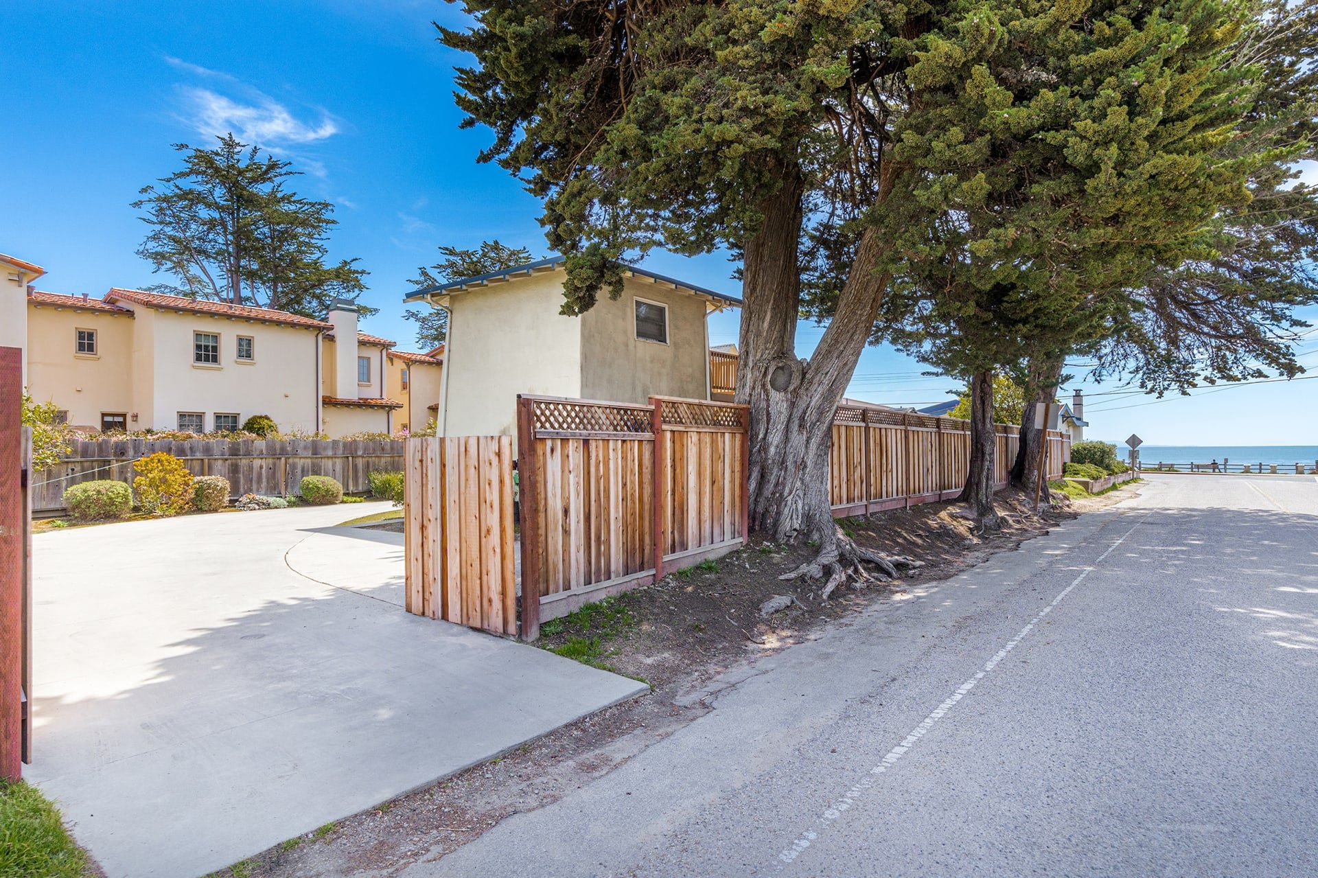 Pleasure Point Perfection - 23805 E Cliff Dr