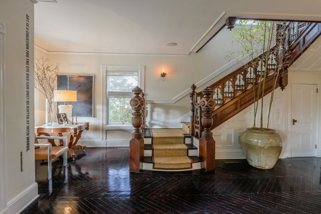 Stylish Renovation – Village Victorian