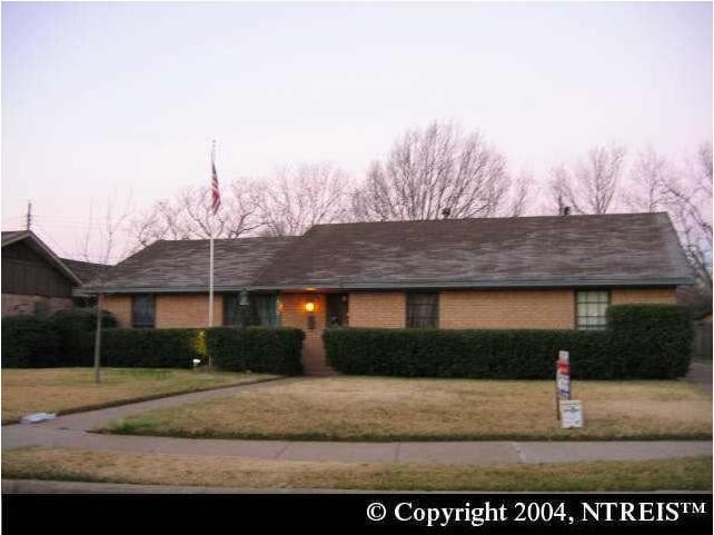 2513 Glen Cove Dr