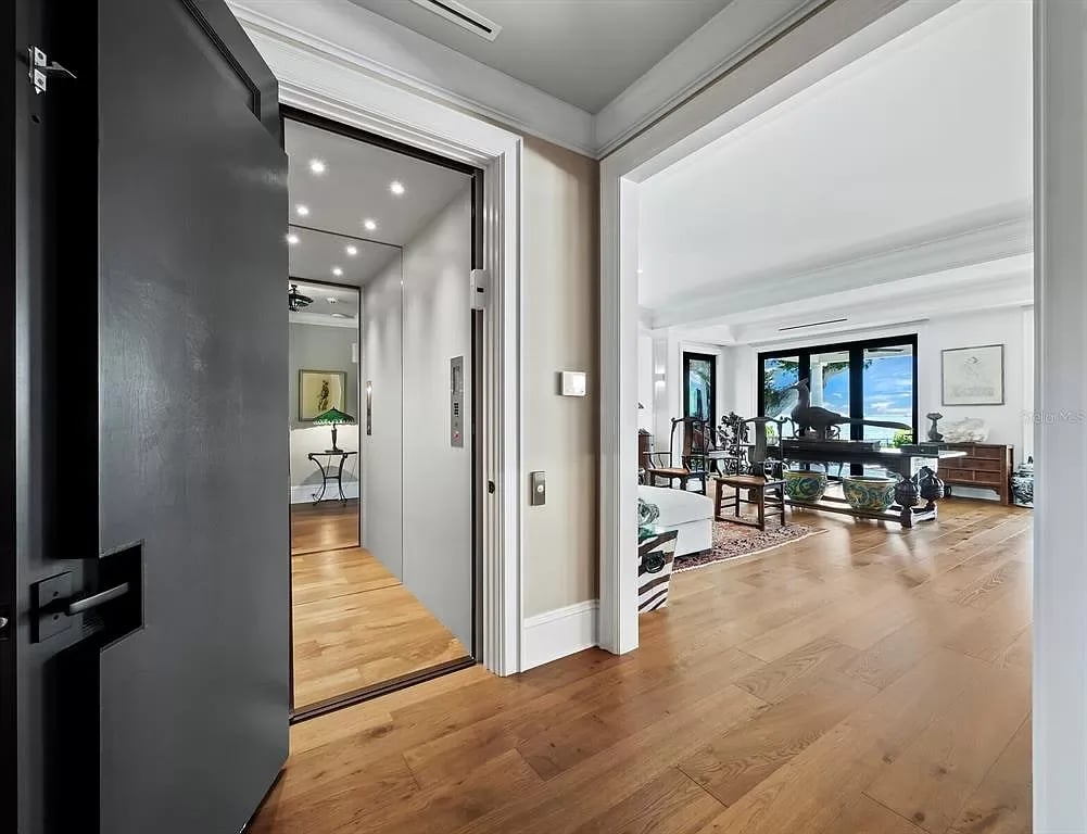 4223 Bay Shore Rd