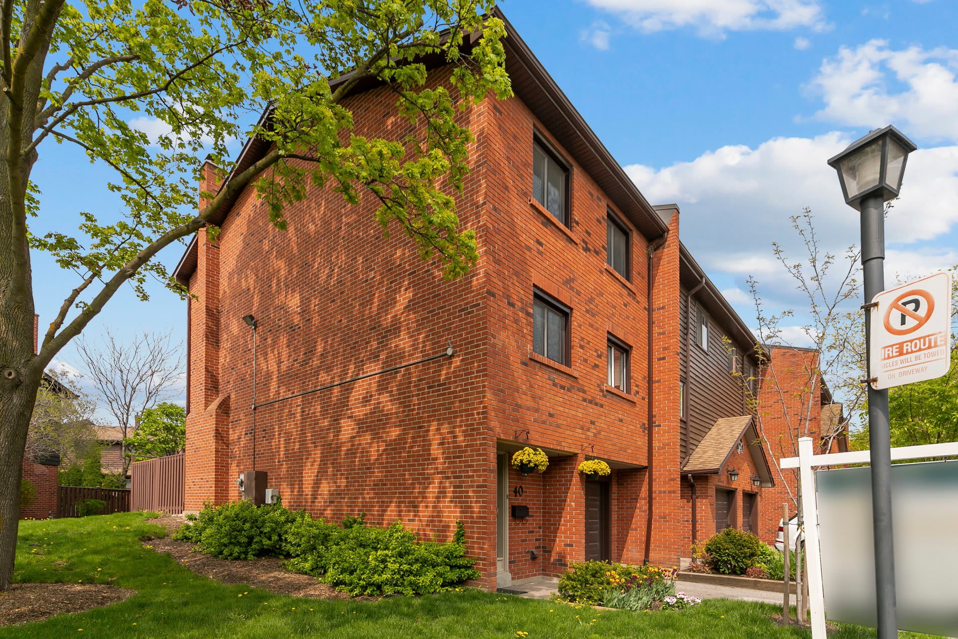 40-4165 Fieldgate Dr