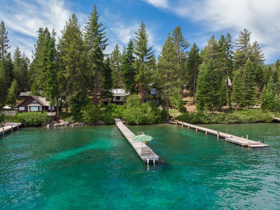 West Shore Lakefront With Private Pier & Buoy