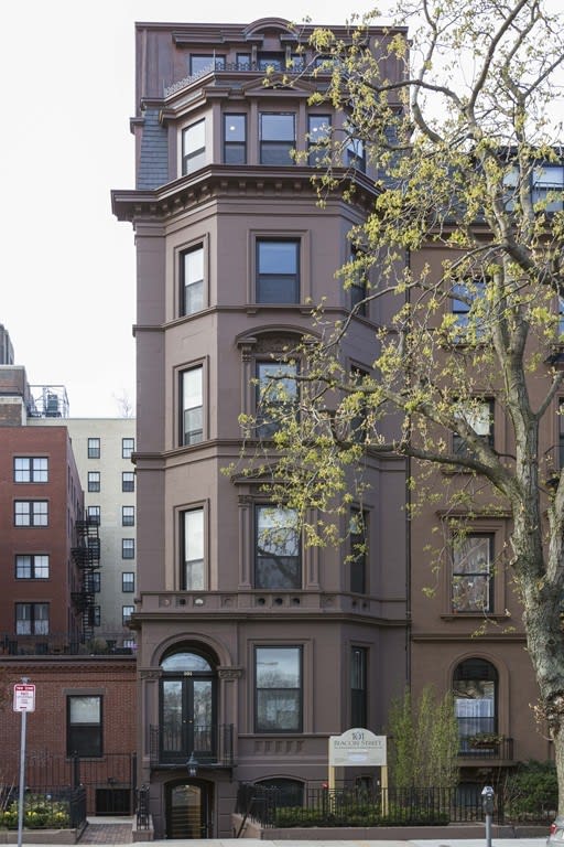 101 Beacon St, Unit PH