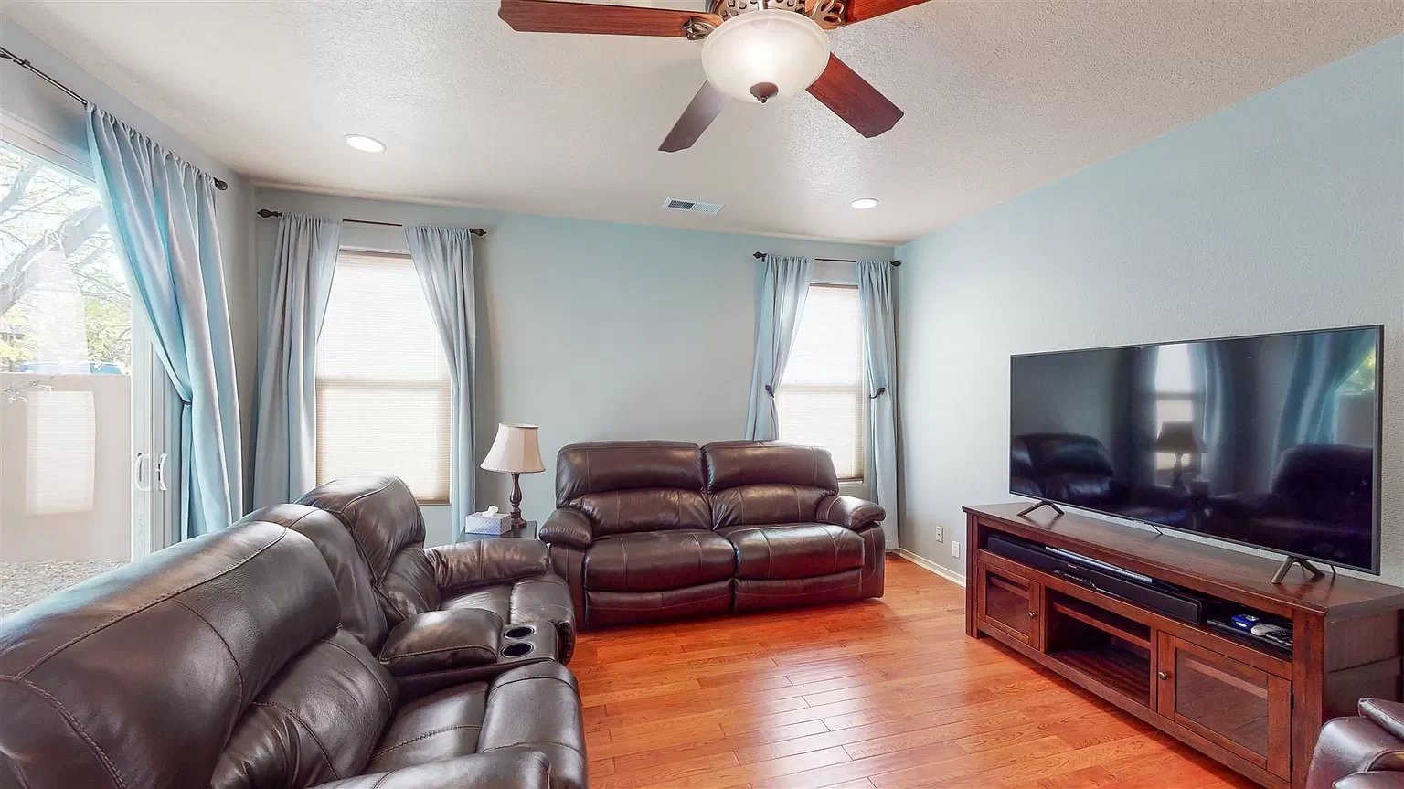 3 Butterfly Bush Ct