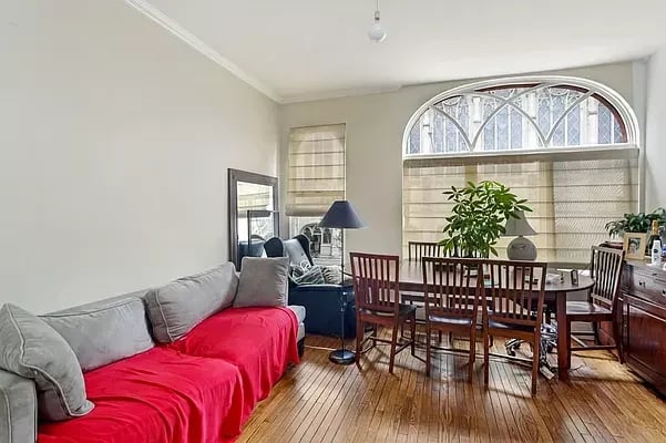 329 Vanderbilt Avenue