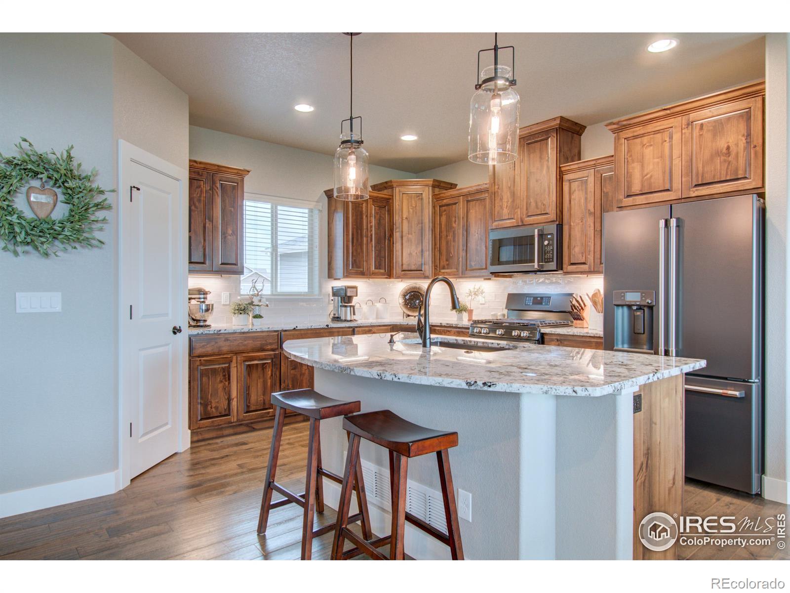 3498 Saguaro Dr