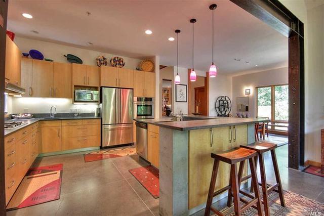 849 G ST