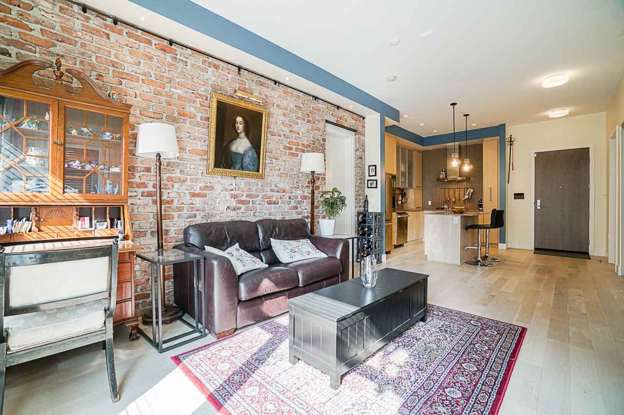115-262 Salter St