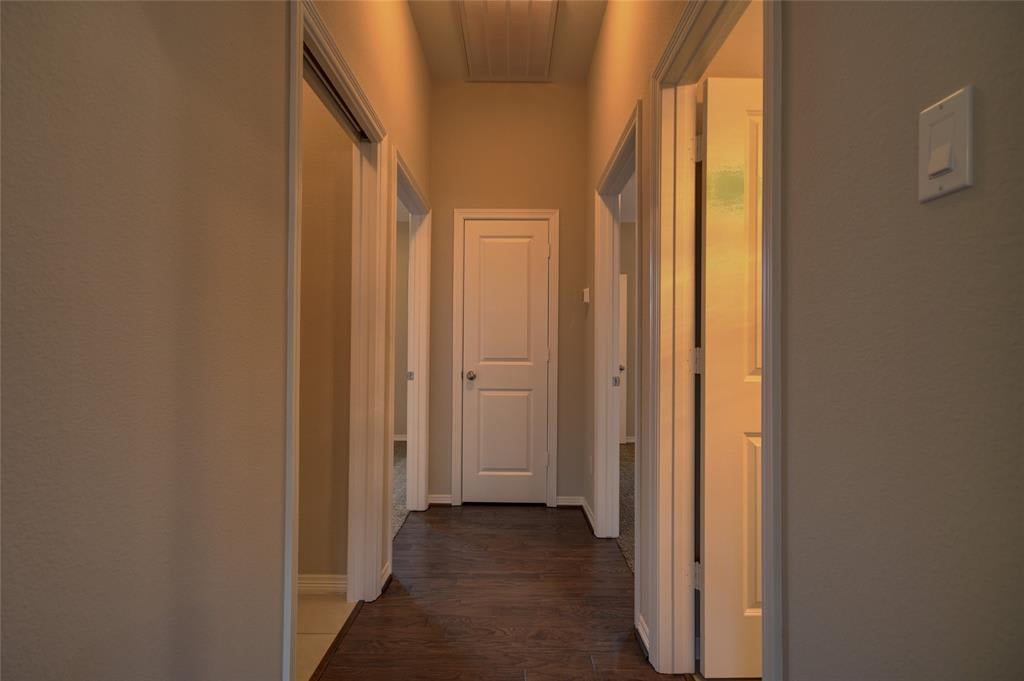 42 Briarwood Lane Bellville, Tx 77418