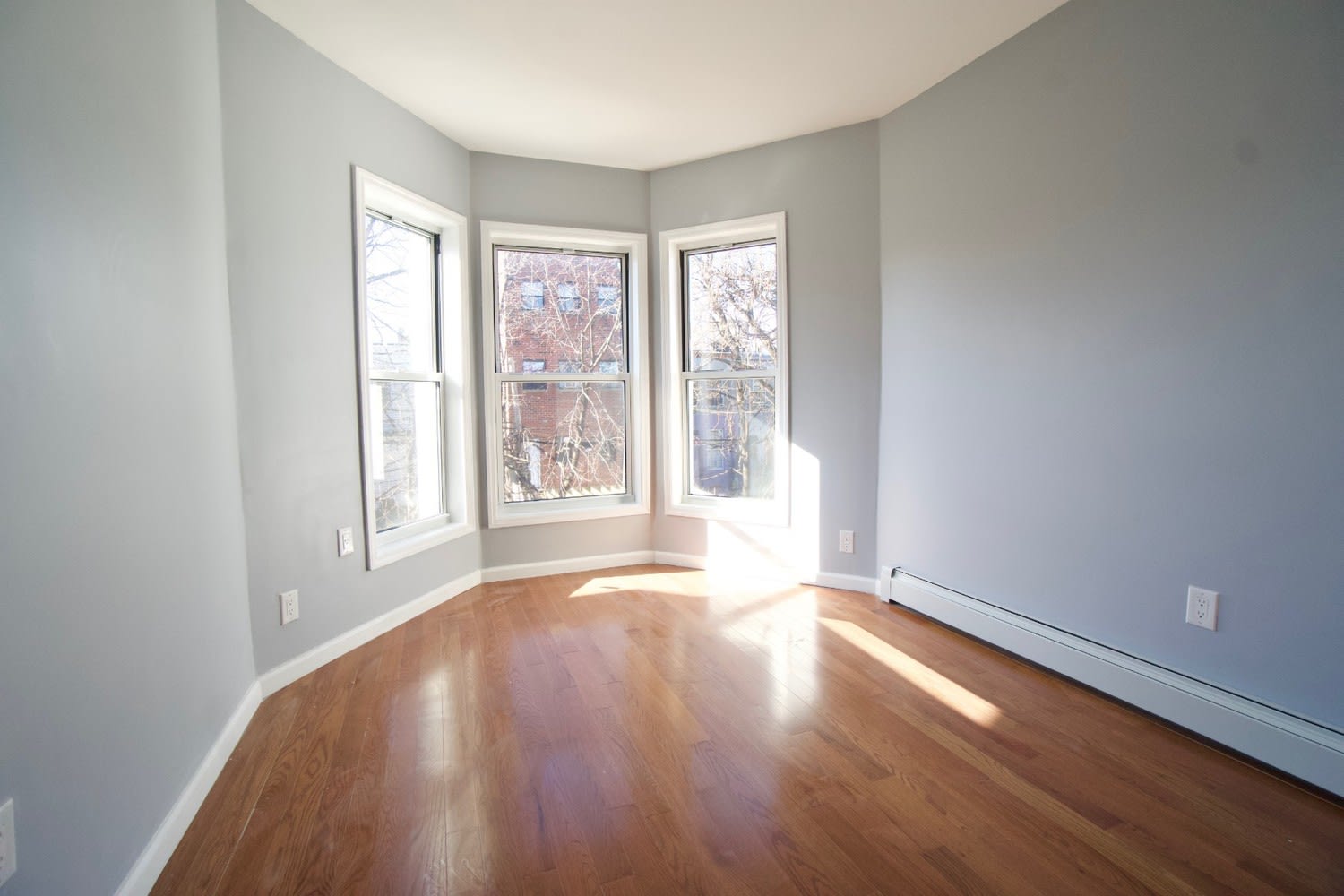 460 Miller Ave, Unit TOP