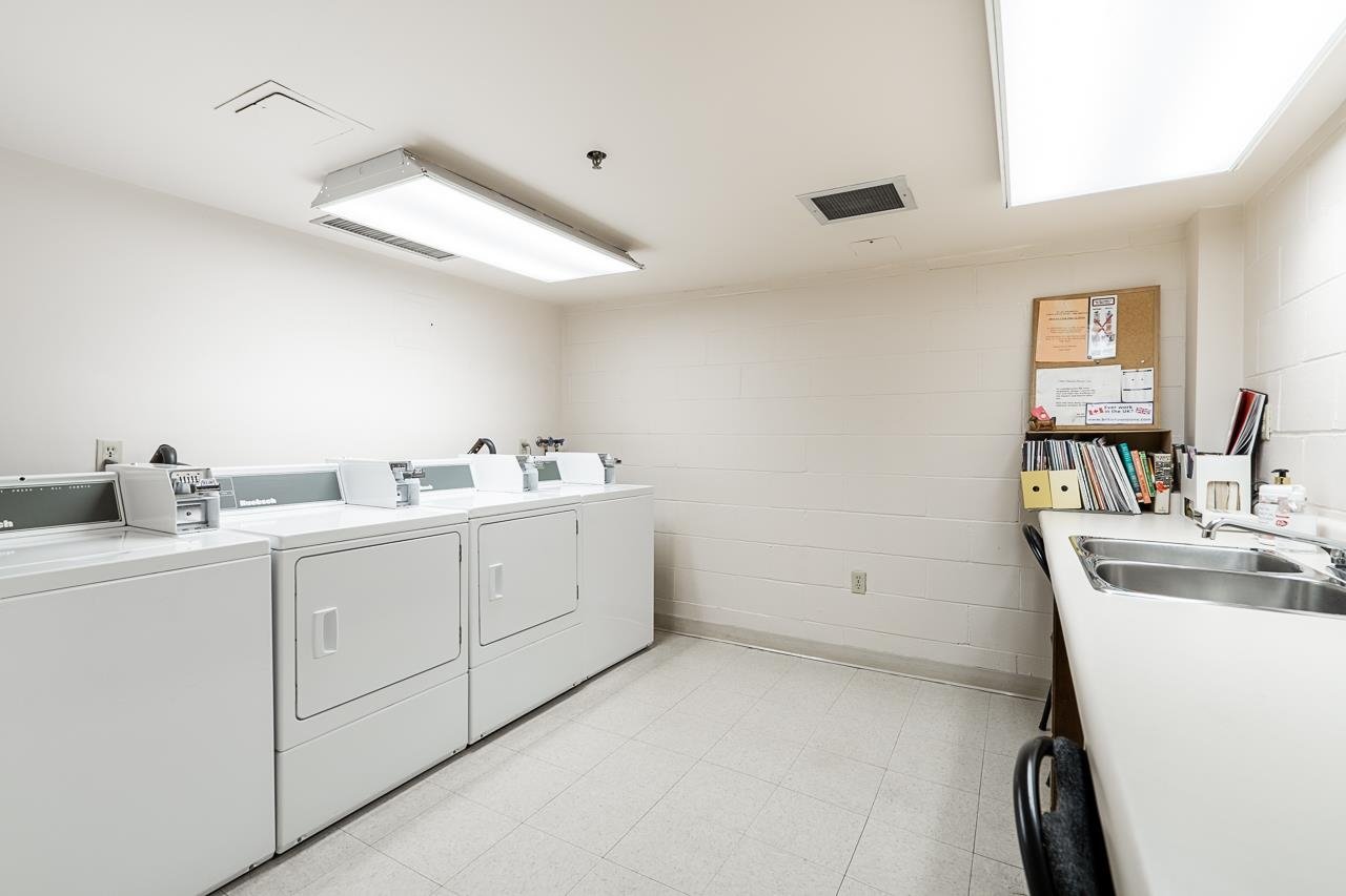101-1737 Duchess Avenue, West Vancouver