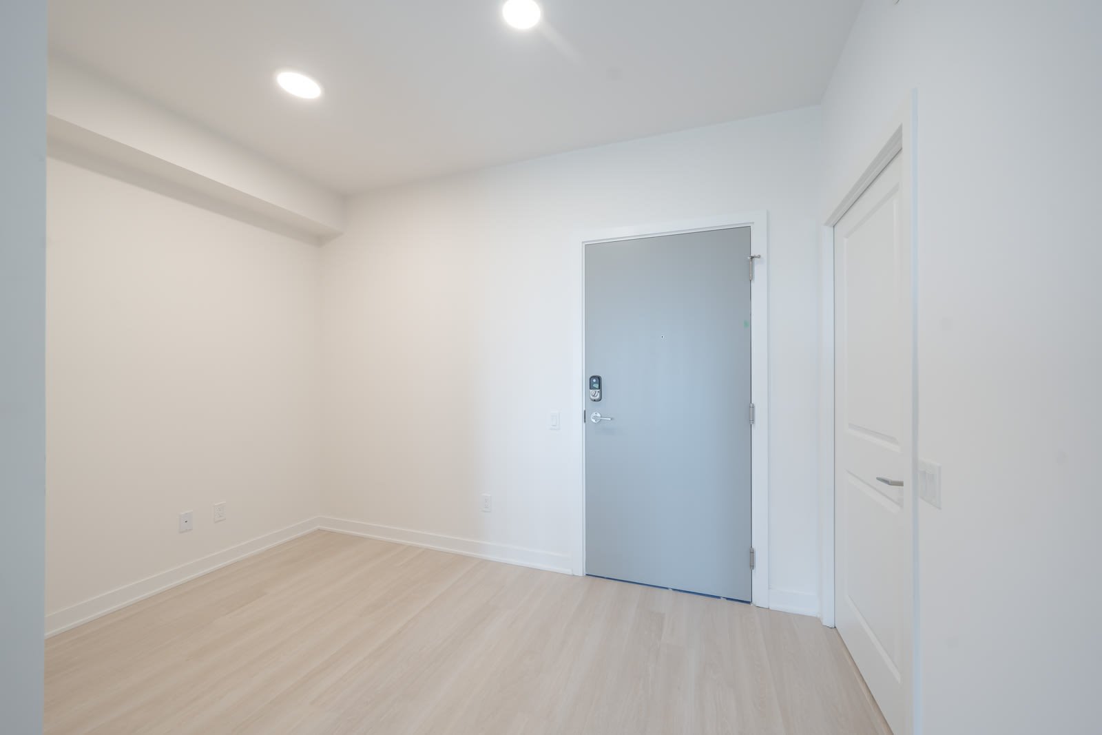 50 Upper Mall Way Unit 1704