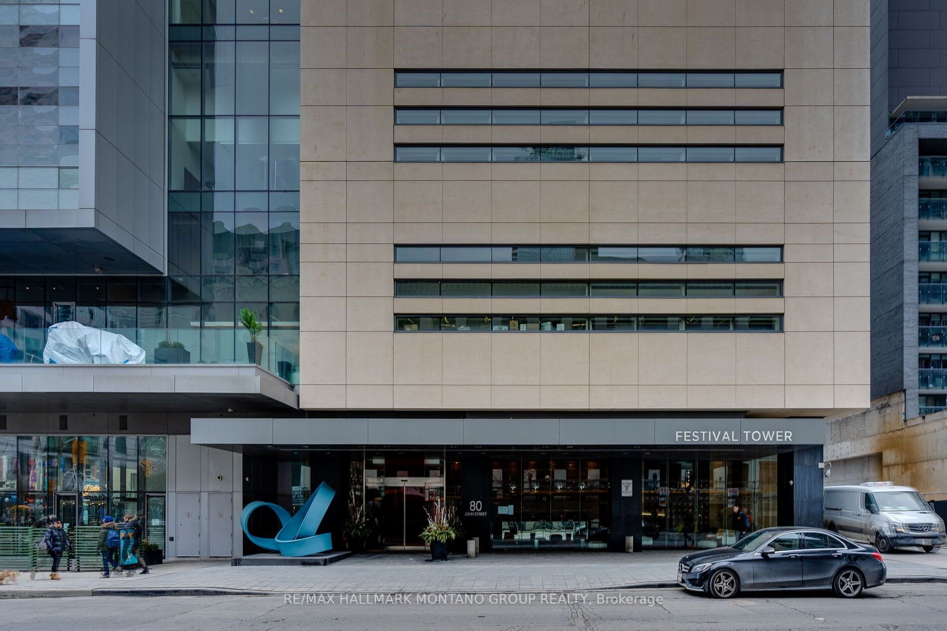 TIFF'S BEST EXECUTIVE SUITE
