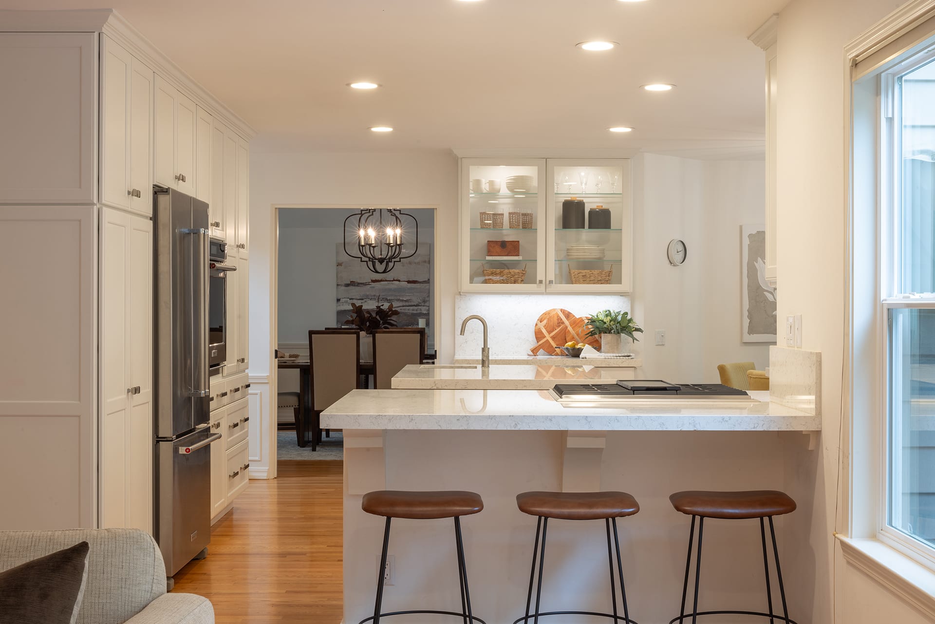 Spacious Monterey Haven - 450 Dry Creek Road