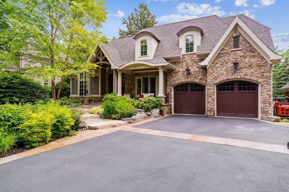 1519 Douglas Drive