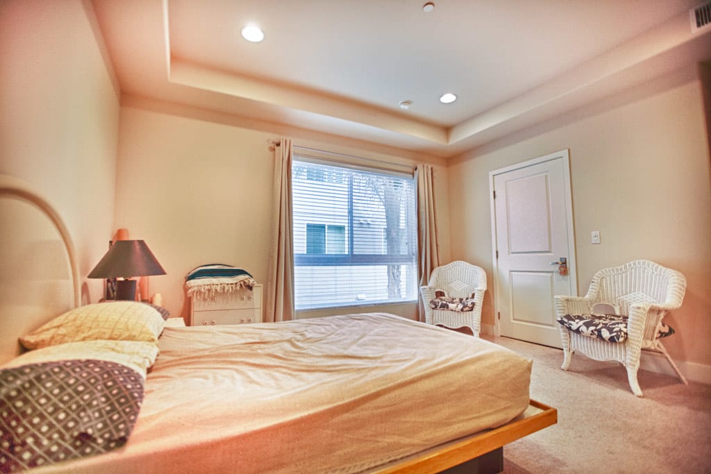 11115 Acama St 203, Studio City, CA